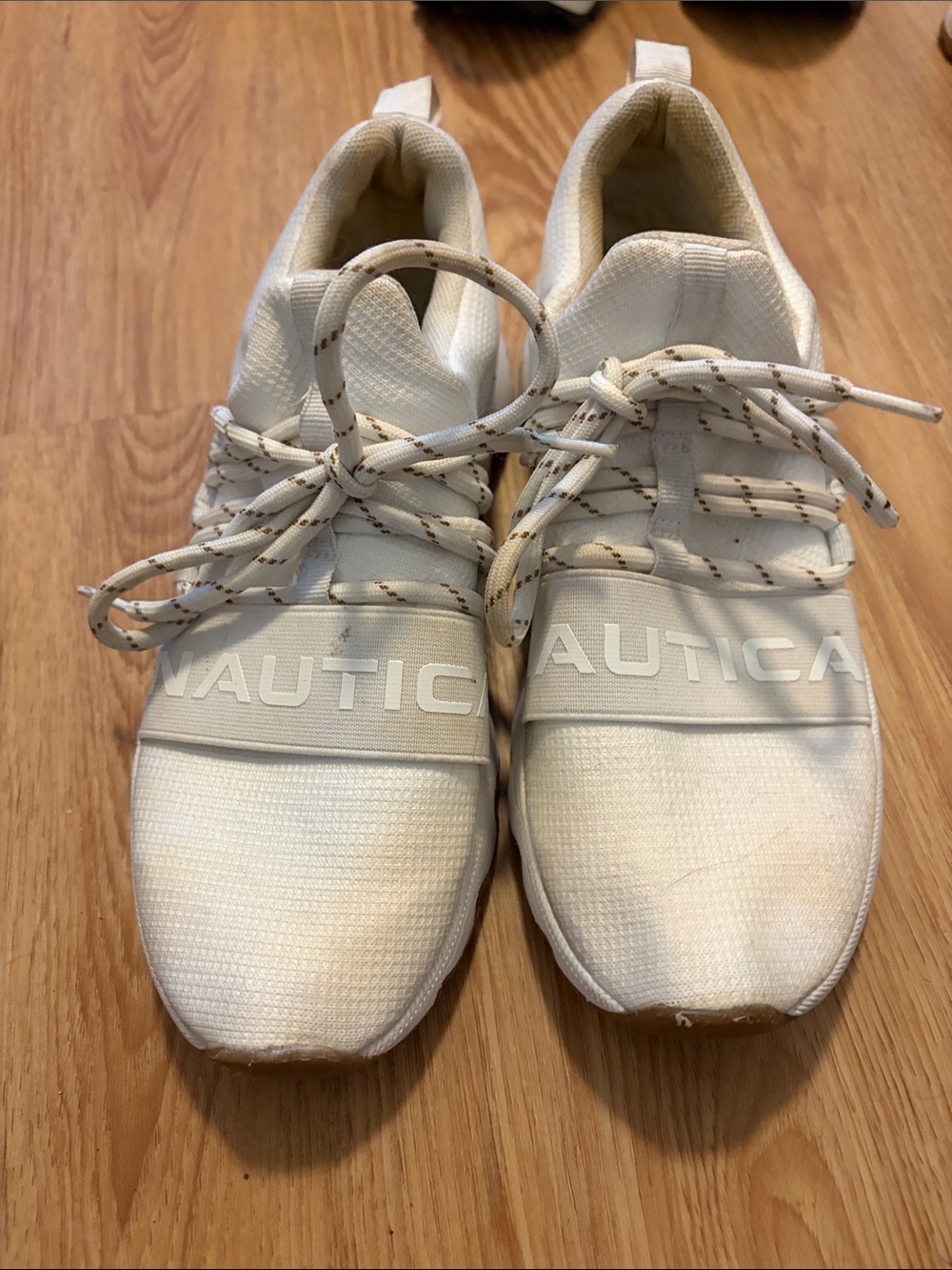 Nautica womens White Lightweight Athletic Sneakers